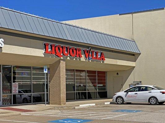 Liquor Villa HEB