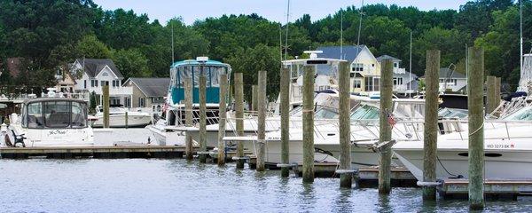 Porter's Seneca Marina Pier D