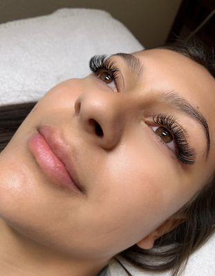 Hybrid Lashes