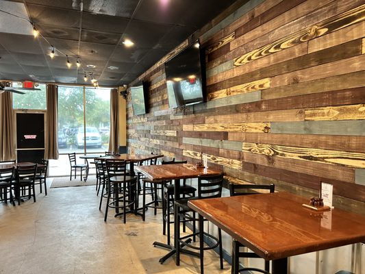 Enjoy 18 drafts on tap and over 100 craft beer, meads, wines, seltzers, and ciders in our tap room