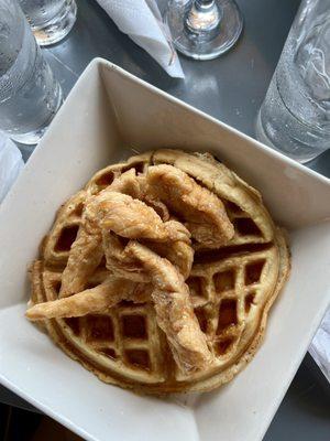 chicken and waffles - not worth price. tasted like a frozen waffle warmed up with tyson frozen chicken strips.