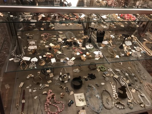 Large jewelry selection