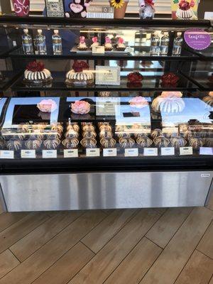 Bundt display!