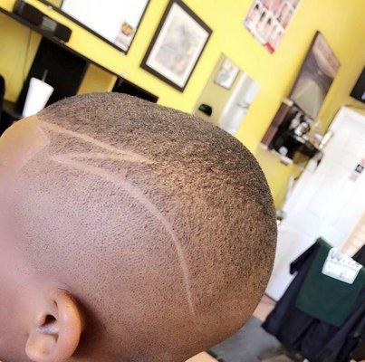 Kids Bald Fade w/ Design