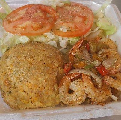 Mofongo con Camarones / Mofongo with Shrimp