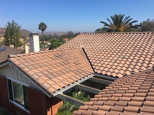 New concrete tile roof.