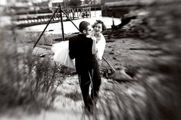 Trash-the-dress photo session in Brooklyn, New York