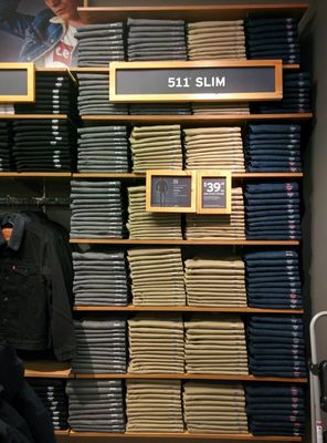 Levi's Outlet Store