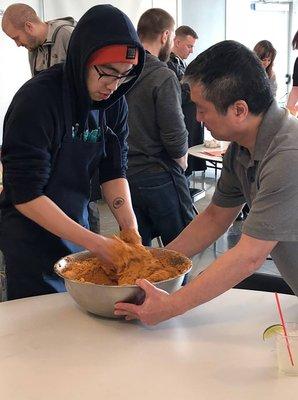 La Cocina School - Making the masa!