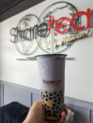 Taro ice blended with boba and pudding