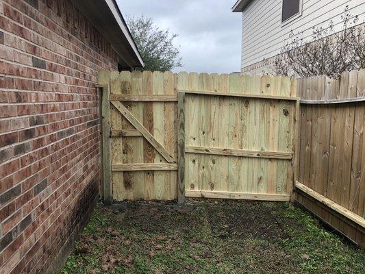 Gate and fence replacement