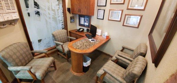 Our consultation room provides an private and isolated setting to review and discuss patient plans with patients.