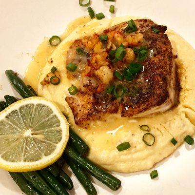 Snapper with grits