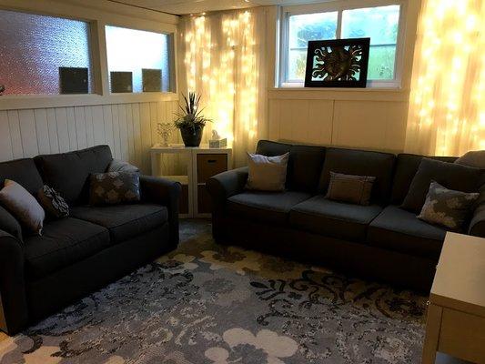 Lounge - good for classes, card readings, meditation groups, or just visiting with friends.