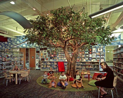 Oak Tree, Mahany Library