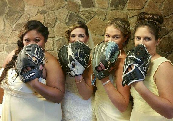 What is a baseball wedding without gloves for the bride and her bridesmaids? You will be pleased with the images of your special day.