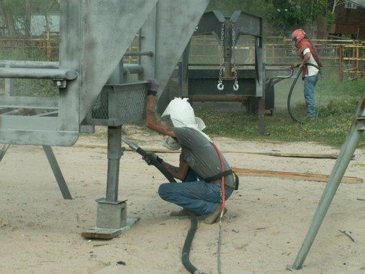 SANDBLASTING ALL TYPES OF EQUIPMENT .