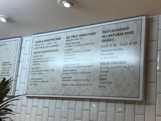 Juice bar and smoothie menu