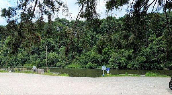 boat ramp area