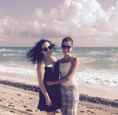 German au pairs Sara and Wiebke on holiday vacation in Miami. Nice break from the winter in Indiana!