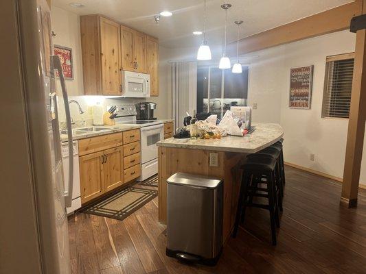 Fully stocked kitchen with brand new appliances