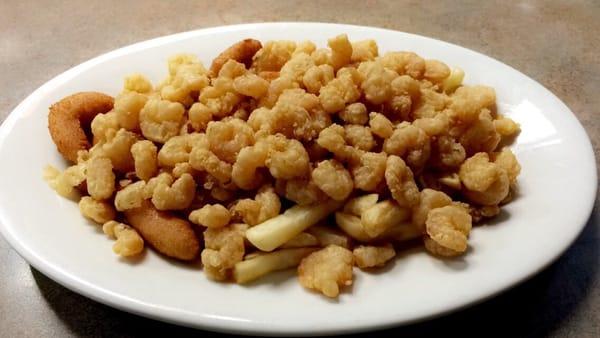 Baby shrimp platter with hush puppies and fries