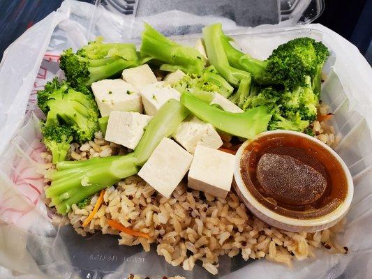 Steamed organic tofu with brown rice and steamed veggie broccoli