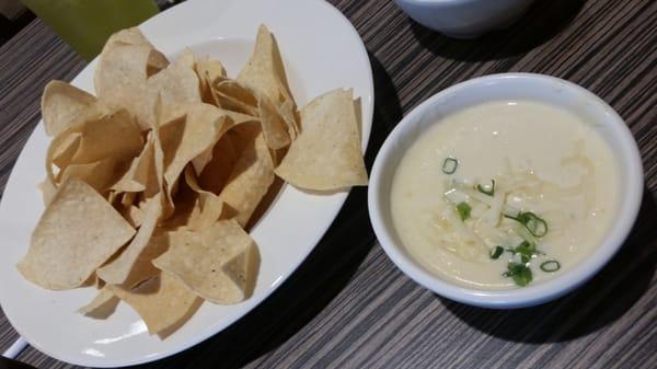 Queso and chips