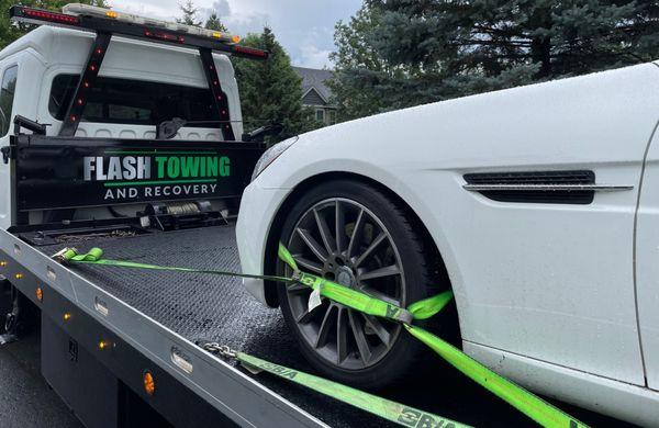 luxury car towing