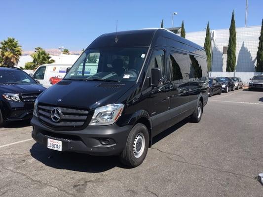 14 Passengers Mercedes Sprinter 2016 ready for next Napa or San Francisco Tour