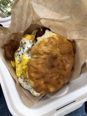 Breakfast sandwich