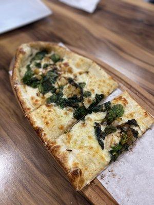 34. Spinach Pide