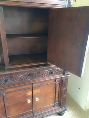 unique cupboard, i saw it online, it s around over 2k, but they sell just 250 bucks! very good condition though