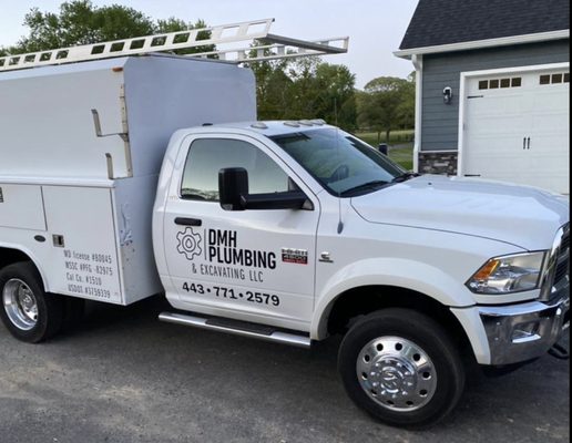 DMH Plumbing & Excavating