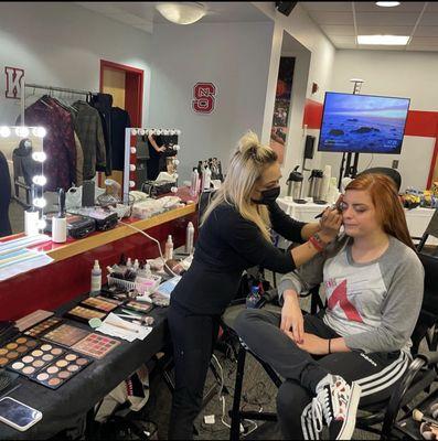 Makeup and hair on set for the hosts for the Live TV event.
This was a week event. Apex legends global championship 2022.