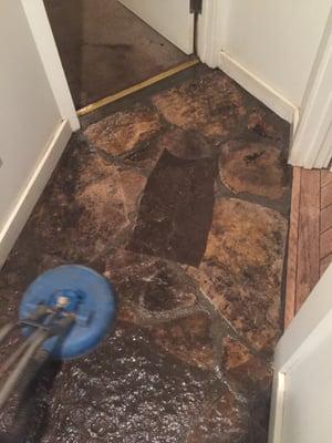 Cleaning tile and sealing