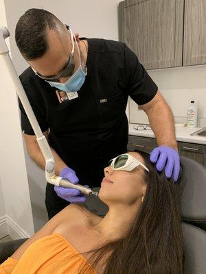 Dr. Cespedes using Fotona Laser