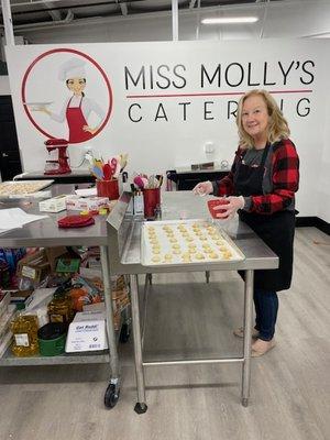 Miss Molly's Catering offers classes for groups, birthday parties and girls' night out events in our professional kitchen.