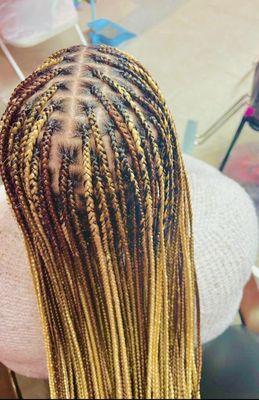 Knotless braids