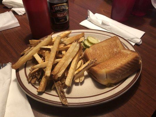 Grilled cheese and fries