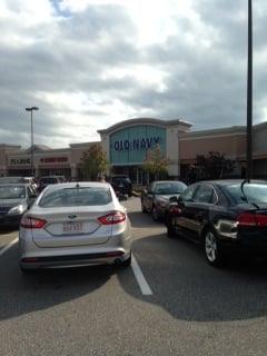 Old Navy -- Charles River Centre: 253 Hartford Avenue / RTE 126, Bellingham        Storefront