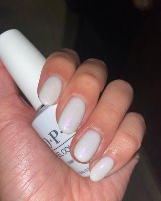 Gel manicure - Funny Bunny by OPI with shimmer