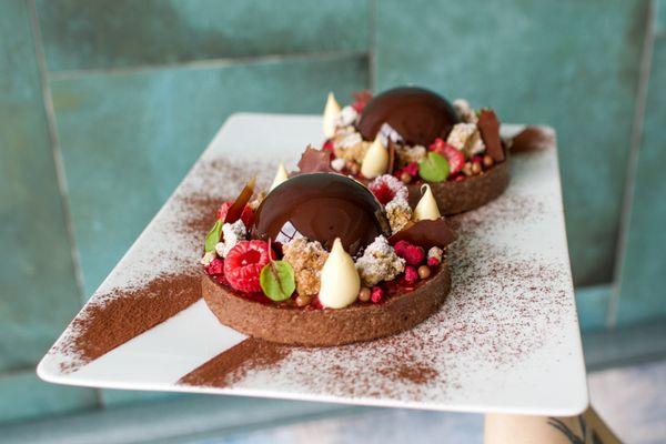 Dark chocolate and raspberry individual dessert