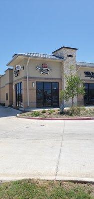 Front of the Smoothie King located at Chisholm Trail Ranch