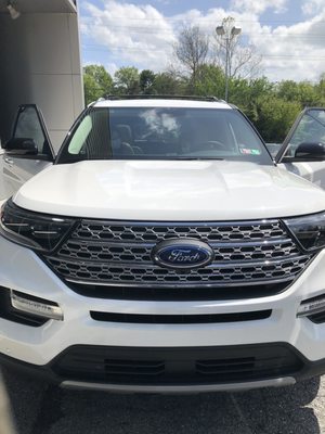 2020 Ford Explorer