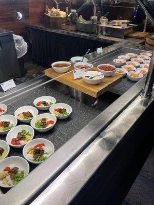 Buffet. Poke bowls.