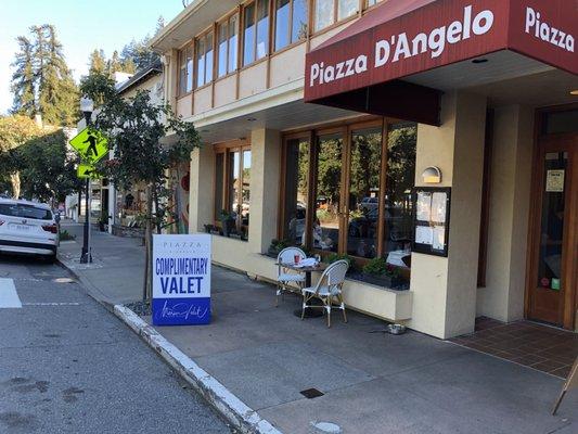 Piazza D'Angelo Mill Valley