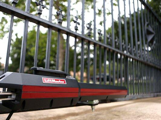 Liftmaster LA-500 Swing Gate Operator