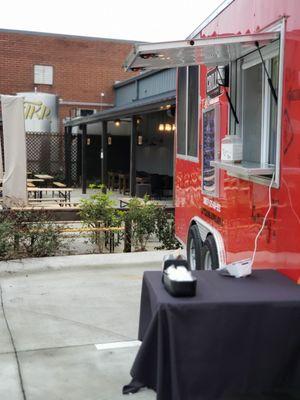 Bill's Grills Food Truck at Tucker Brewery!