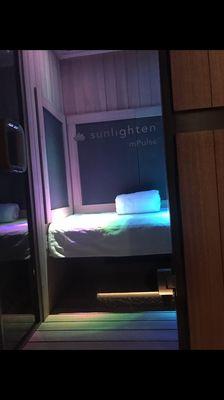 Infrared sauna that penetrates the body at the cellular level leaving you feeling light and revitalized.